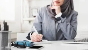 استخدام منشی خانم جهت کلینیک زیبایی در لاهیجان