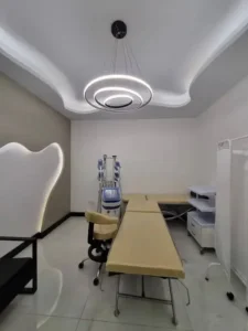 استخدام اپراتور لیزر جهت کلینیک زیبایی واقع در چهاردانگه تهران