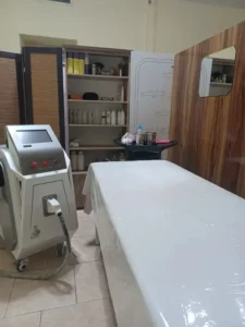 استخدام اپراتور لیزر خانم جهت کیلینیک فرهنگیان در نجف آباد