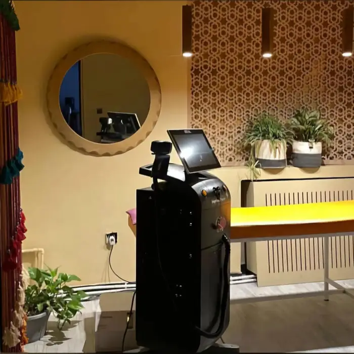 استخدام اپراتور لیزر خانم جهت شیفت عصر در محدوده پونک تهران