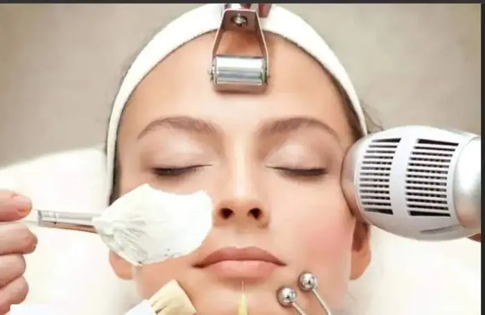 استخدام 2 نفر فیشیال کار جهت کلینیک در یوسف آباد تهران