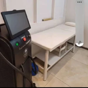 استخدام منشی خانم جهت همکاری در کلینیک زیبایی واقع در فردیس