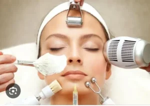 استخدام فیشیالیست با سابقه جهت کلینیک زیبایی واقع در کرمان