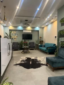 استخدام اپراتور لیزر جهت کلینیک زیبایی در رشت
