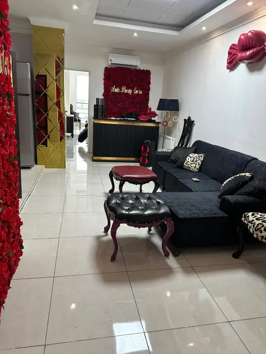 استخدام پزشک عمومی برای کلینیک زیبایی واقع در ارومیه به عنوان مسئول فنی