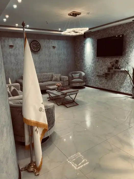 استخدام پزشک عمومی با پروانه کرج به عنوان مسئول فنی و مسلط به تمامی امور زیبایی
