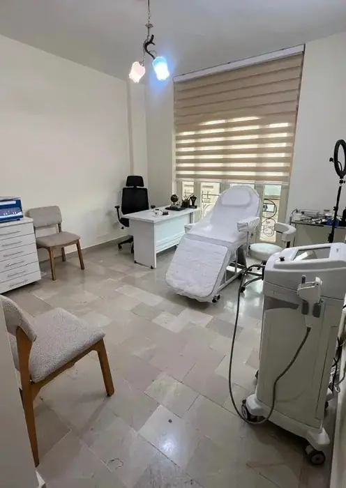 استخدام کارشناس تغذیه خانم در تهران