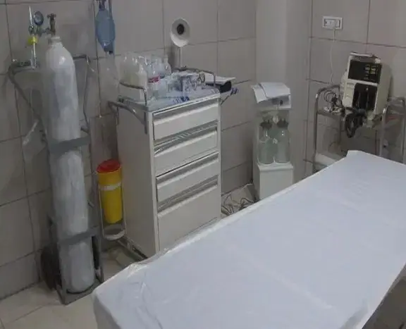 استخدام پرستار و منشی خانم جهت درمانگاه در خرم آباد