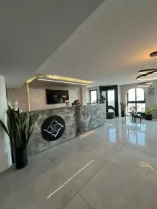 استخدام دستیار پزشک خانم جهت مجموعه زیبایی واقع در شهرک غرب تهران