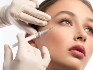 استخدام پزشک متخصص پوست و مو در اندیشه