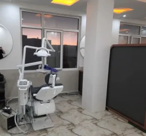 استخدام دندانپزشک دارای پروانه کوهدشت در خرم آباد