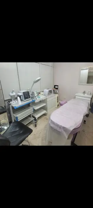 اجاره دو اتاق از مطب پوست، مو و زیبایی در هفت حوض تهران