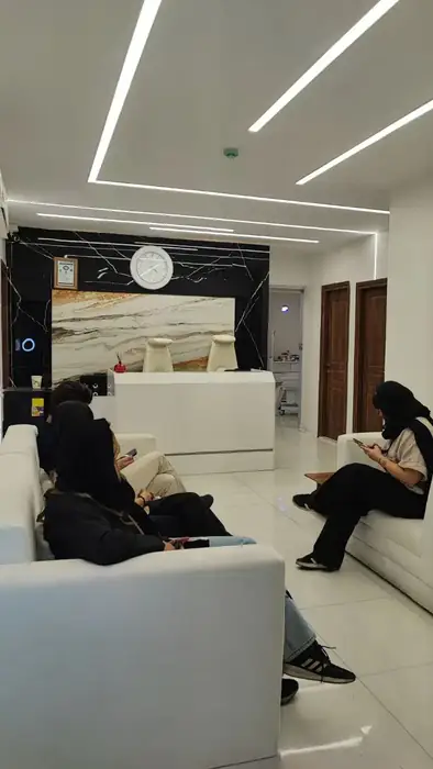 استخدام پزشک عمومی مسلط به خدمات زیبایی در تهران