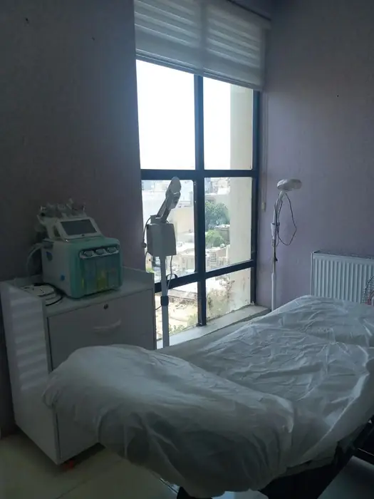 اجاره تخت از مطب پزشک در بلوار هفده شهریور کرمانشاه