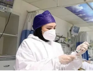 استخدام پرستار خانم جهت کلینیک پوست و مو در سعادت آباد تهران