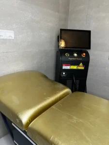 آموزش و استخدام اپراتور لیزر جهت کلینیک تخصصی پوست و مو در بلوار نیایش شیراز