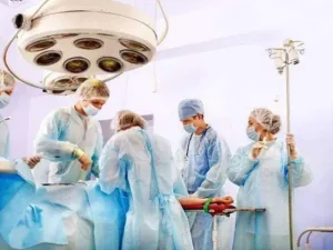 استخدام جراح عمومی جهت کلینیک زیبایی واقع در خیابان پیروزی تهران