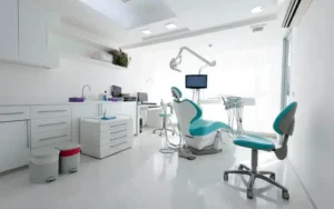 استخدام منشی و دستیار دندانپزشک در ارومیه