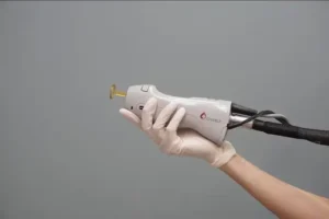 استخدام اپراتور لیزر جهت کلینیک زیبایی در فردیس کرج