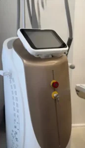 استخدام اپراتور دستگاه لاغری جهت کلینیک لاغری واقع در خیابان داروپخش بندر عباس