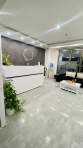 استخدام اپراتور لیزر درصدی جهت کلینیک زیبایی در بوشهر
