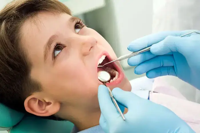 نیازمند دستیار و منشی جهت مطب دندانپزشکی در فردوس تهران