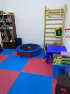 استخدام منشی جهت کلینیک کاردرمانی و گفتاردرمانی در اسلامشهر