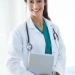 استخدام پزشک عمومی مسلط به خدمات زیبایی جهت کلینیک در مرودشت استان فارس