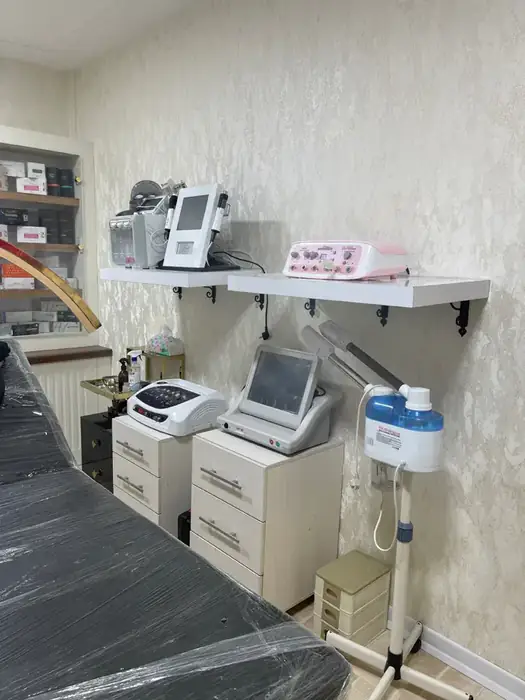 استخدام فیشیال کار و پرسنل جهت مرکز تخصصی پوست و مو در کیانپارس اهواز