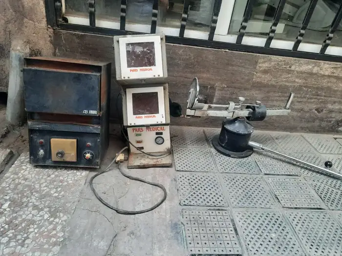 فروش وسایل دندانسازی در نیروی‌دریایی تهران