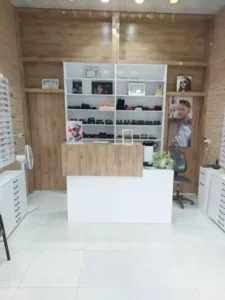 استخدام منشی جهت مطب بینایی سنجی در مشهد