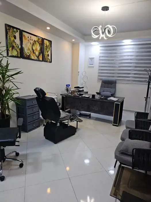 استخدام منشی جهت کلینیک زیبایی در سعادت آباد تهران