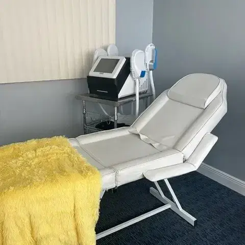 اجاره اتاق 12متری از مطب 14ساله در صادقیه تهران
