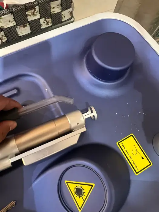 استخدام منشی و اپراتور لیزر جهت مرکز لیزر در یزد