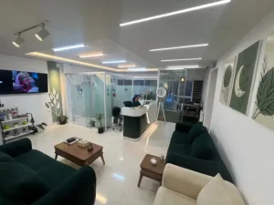 استخدام اپراتور لیزر جهت مجموعه زیبایی در مشهد