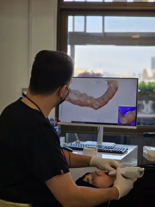 استخدام منشی و دستیار دندانپزشک جهت مطب در قیطریه تهران