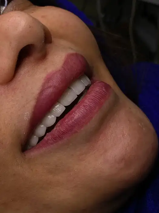 استخدام مسئول پذیرش و دستیار دندانپزشک در شهران شمالی تهران