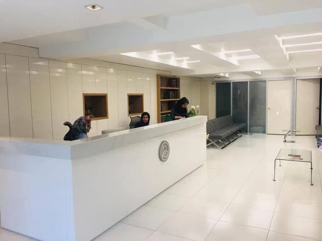 استخدام منشی و فیشیال کار جهت کلینیک زیبایی در ارومیه