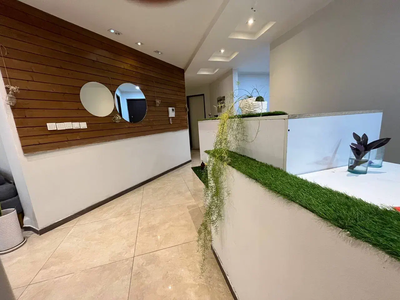 اجاره یک اتاق از مطب پزشک زیبایی در معالی‌آباد شیراز