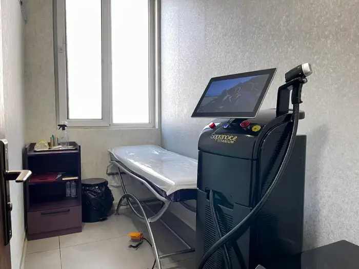 استخدام اپراتور لیزر خانم جهت کلینیک لیزر و زیبایی واقع در شهرک غرب تهران