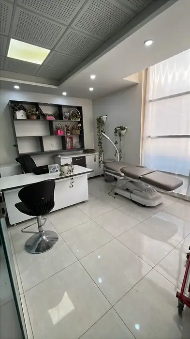 فروش تجهیزات کلینیک زیبایی در تهران