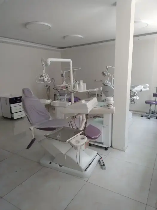 استخدام مدیر داخلی جهت کلینیک دندانپزشکی در برغان کرج