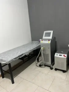 استخدام پزشک خانم دارای پروانه و مسلط به امور زیبایی جهت کلینیک معتبر در پاکدشت