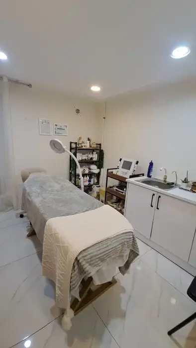 اجاره اتاق 18متری از مطب فعال در کیانپارس اهواز