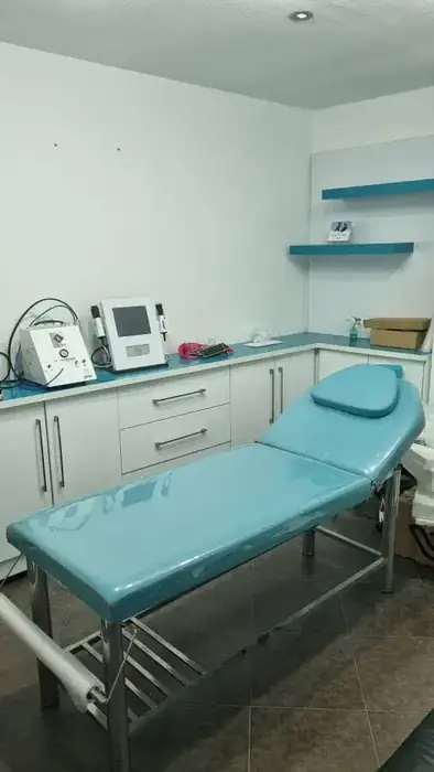 اجاره اتاق 12متری از مطب زیبایی در خیابان گلخانه بوشهر