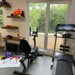 نیازمند منشی و دستیار جهت مرکز فیزیوتراپی در میدان اوقاف بابل