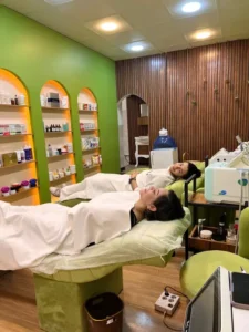 نیازمند همکاری با پزشک دارای پروانه جهت کلینیک زیبایی در بومهن تهران