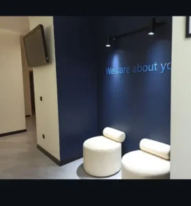 استخدام منشی و اپراتور لیزر جهت کلینیک زیبایی در بروجرد استان لرستان