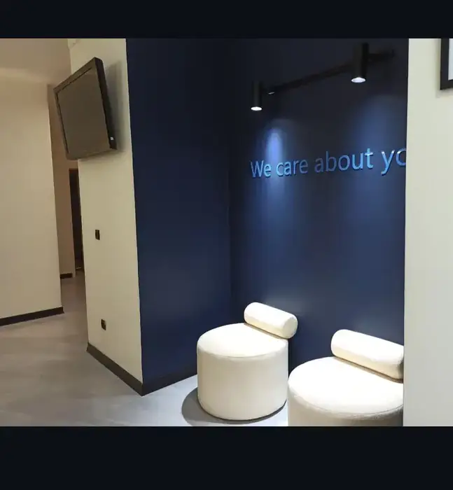 استخدام منشی و اپراتور لیزر جهت کلینیک زیبایی در بروجرد استان لرستان