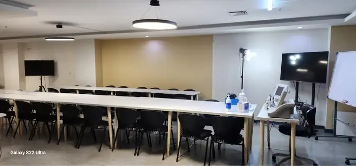 دعوت از پزشک دارای پروانه جهت مطب زیبایی در پردیس تهران